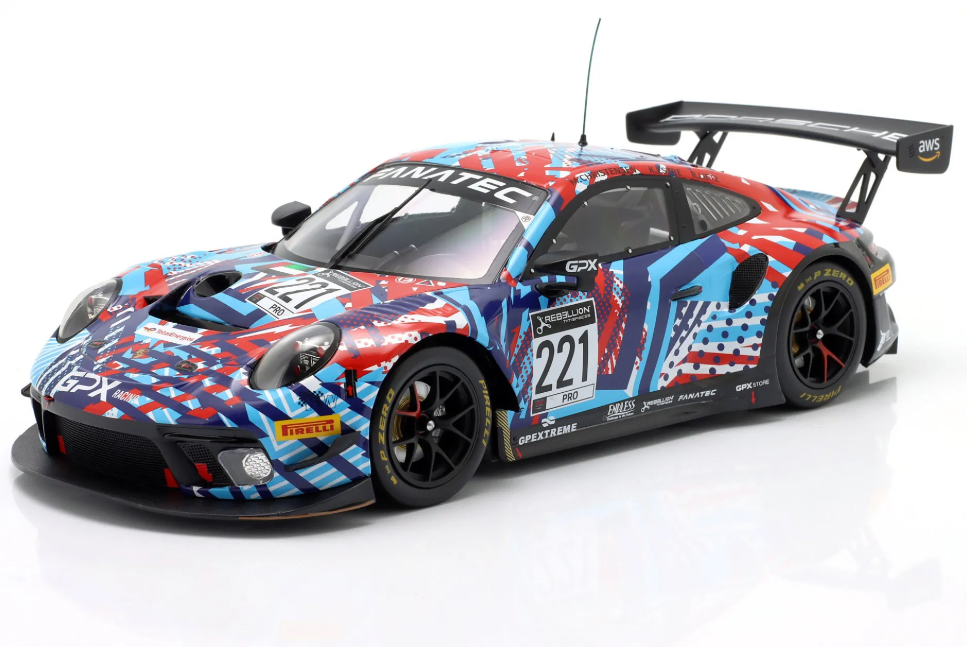 Porsche 911 GT3 R #221 Test Days 24h Spa 2022 GPX Martini Racing 1:18 Ixo