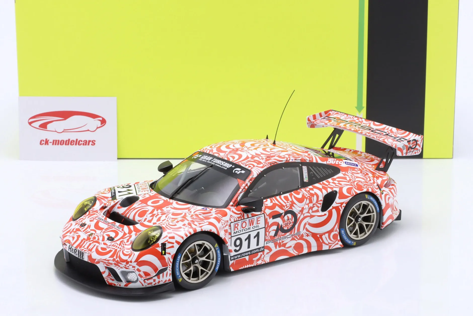 Porsche 911 GT3 R #911 VLN 9 Nürburgring 2018 Manthey Racing 1:18 Ixo