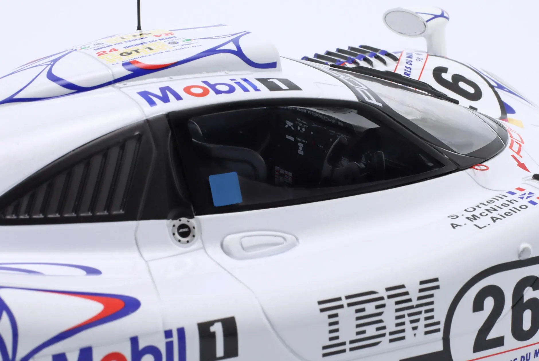 Porsche 911 GT1 #26 Sieger 24h LeMans 1998 McNish, Aiello, Ortelli 1:12 WERK83