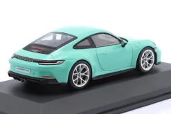 Porsche 911 (992) GT3 Touring Baujahr 2023 mintgrün 1:43 Solido