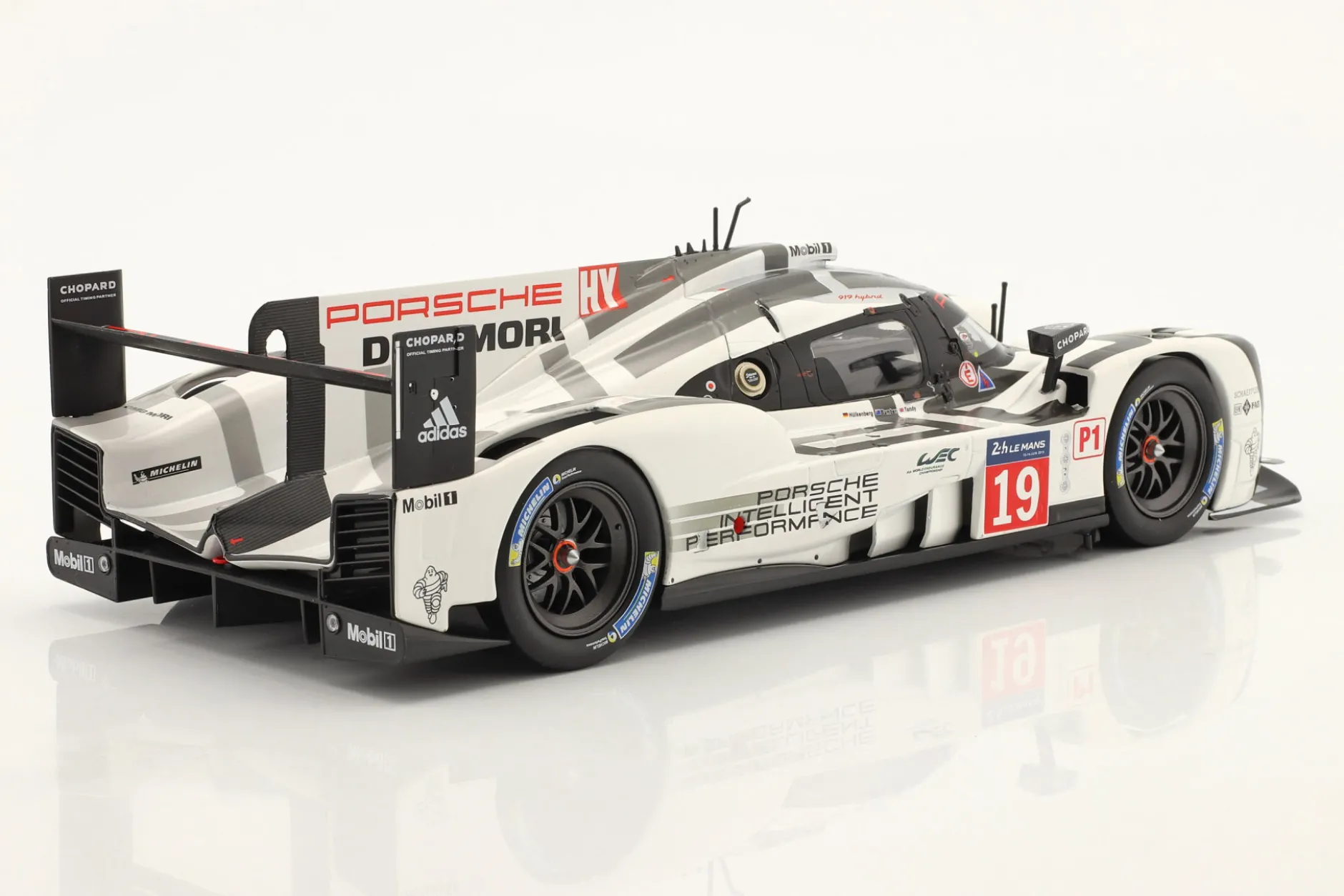 Porsche 919 Hybrid #19 Winner 24h LeMans 2015 Bamber, Tandy, Hülkenberg 1:18 Ixo