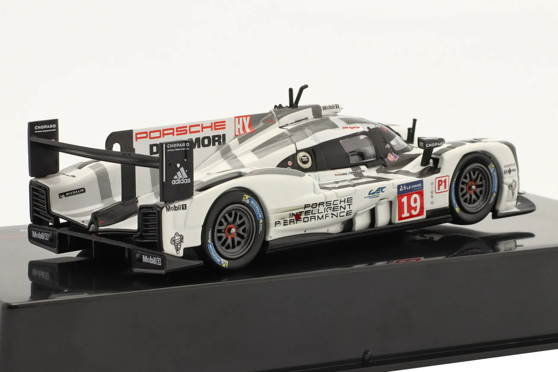 Porsche 919 Hybrid #19 Winner 24h LeMans 2015 Bamber, Tandy, Hülkenberg 1:43 Ixo