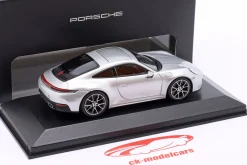Porsche 911 (992 II) Carrera Coupe 2024 GT-silbermetallic 1:43 Minichamps