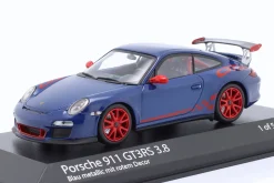 Porsche 911 (997.II) GT3 RS 3.8 Baujahr 2009 blau metallic / rot 1:43 Minichamps