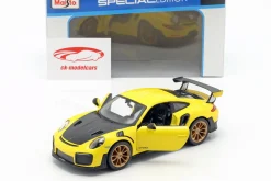 Porsche 911 (991 II) GT2 RS Baujahr 2018 gelb / schwarz 1:24 Maisto