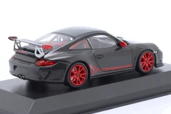 Porsche 911 (997.II) GT3 RS 3.8 Baujahr 2009 grau mit rotem Dekor 1:43 Minichamps