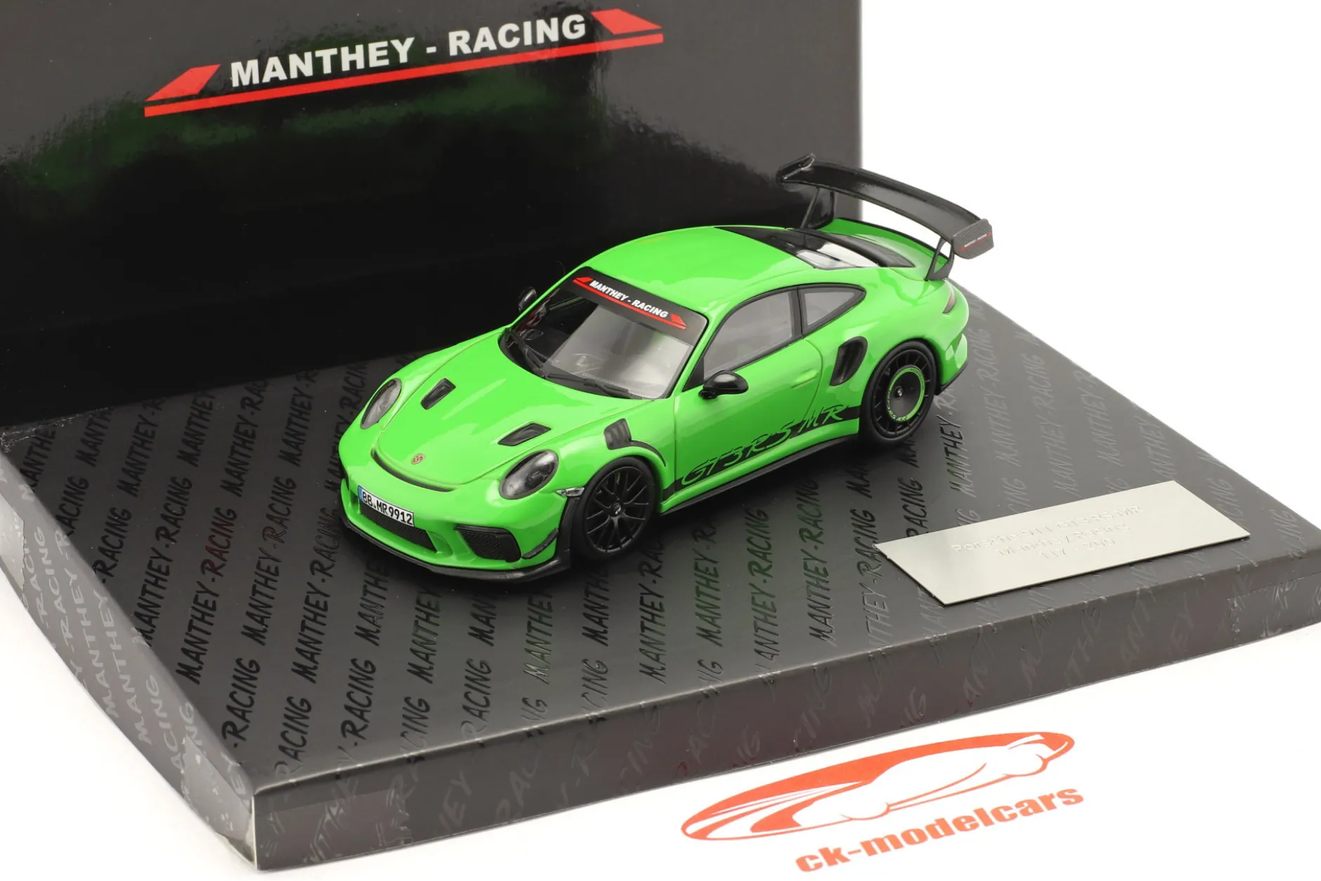 Porsche 911 (991 II) GT3 RS MR Manthey Racing grün 1:43 Minichamps