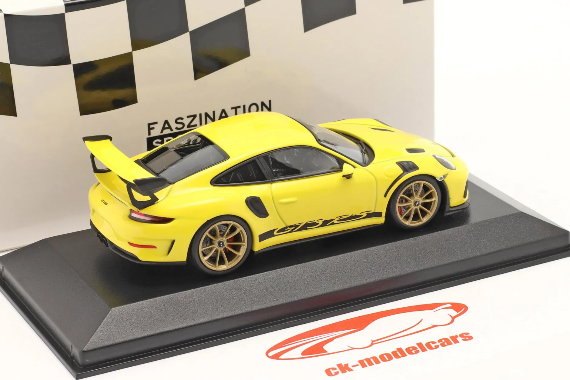 Porsche 911 (991 II) GT3 RS 2018 racinggelb / goldene Felgen 1:43 Minichamps