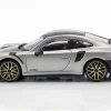 Porsche 911 (991 II) GT2 RS Street Fire silber 1:43 Bburago