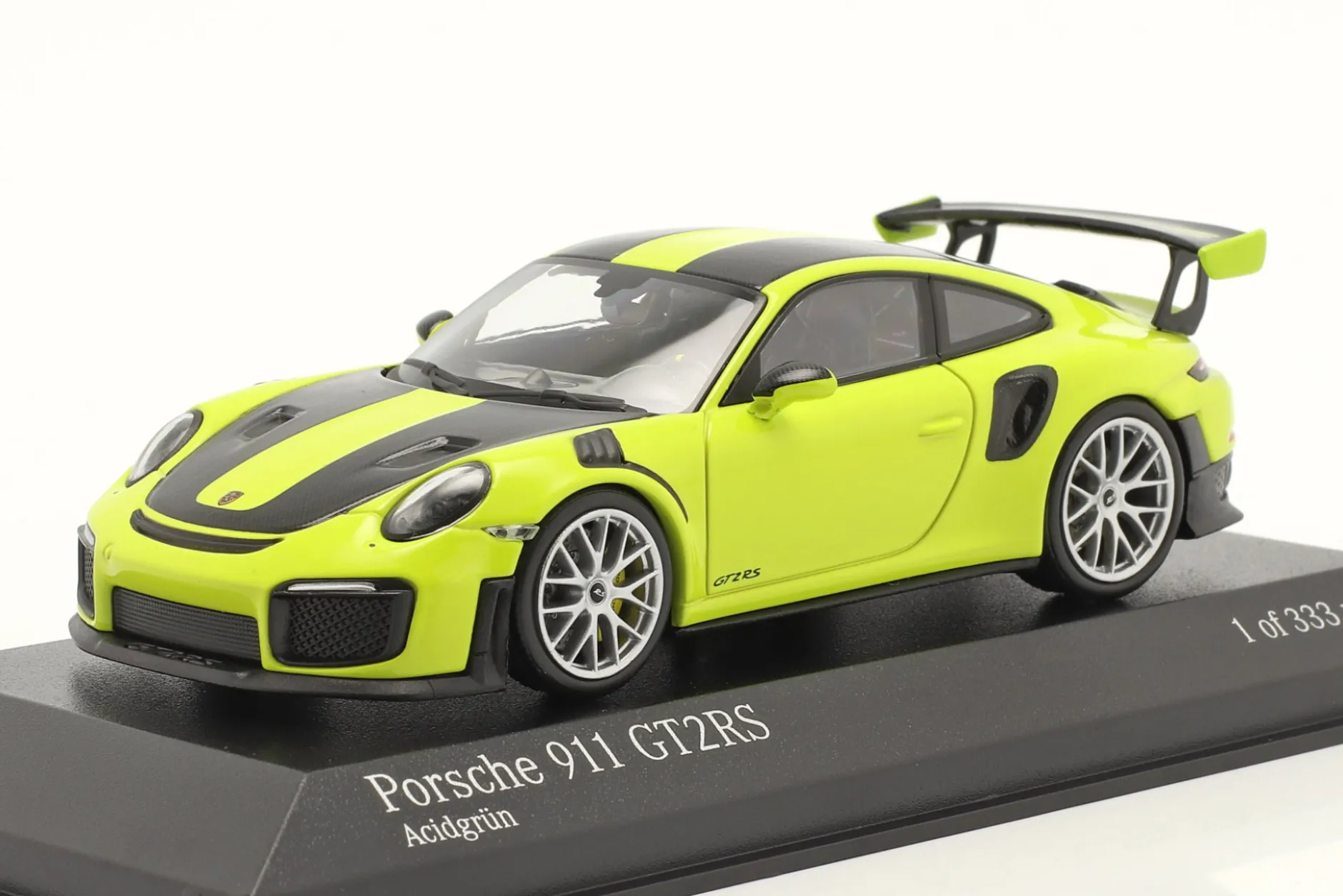 Porsche 911 (991 II) GT2 RS Weissach Package 2018 acidgrün / silberne Felgen 1:43 Minichamps