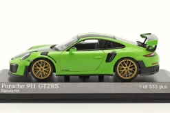 Porsche 911 (991 II) GT2 RS Weissach Package 2018 signalgrün / goldene Felgen 1:43 Minichamps