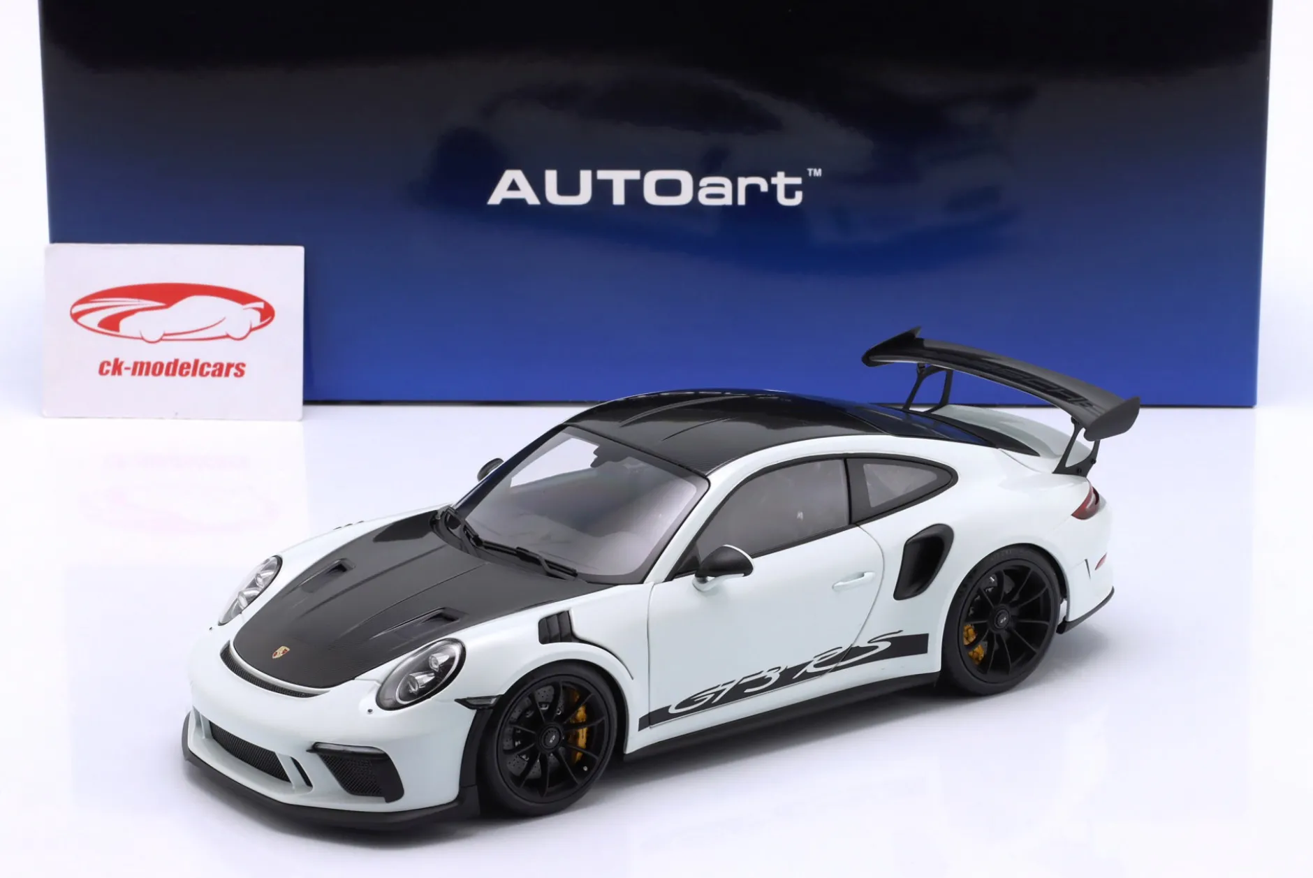 Porsche 911 (991 II) GT3 RS Weissach-Paket 2017 weiß 1:18 AUTOart