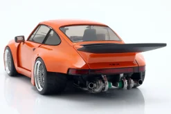 Porsche 911 KS-R Baujahr 2022 orange 1:18 Solido