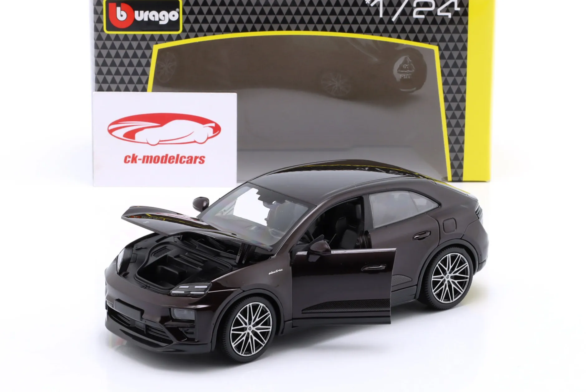 Porsche Macan Turbo Electric Baujahr 2024 kupfer 1:24 Bburago