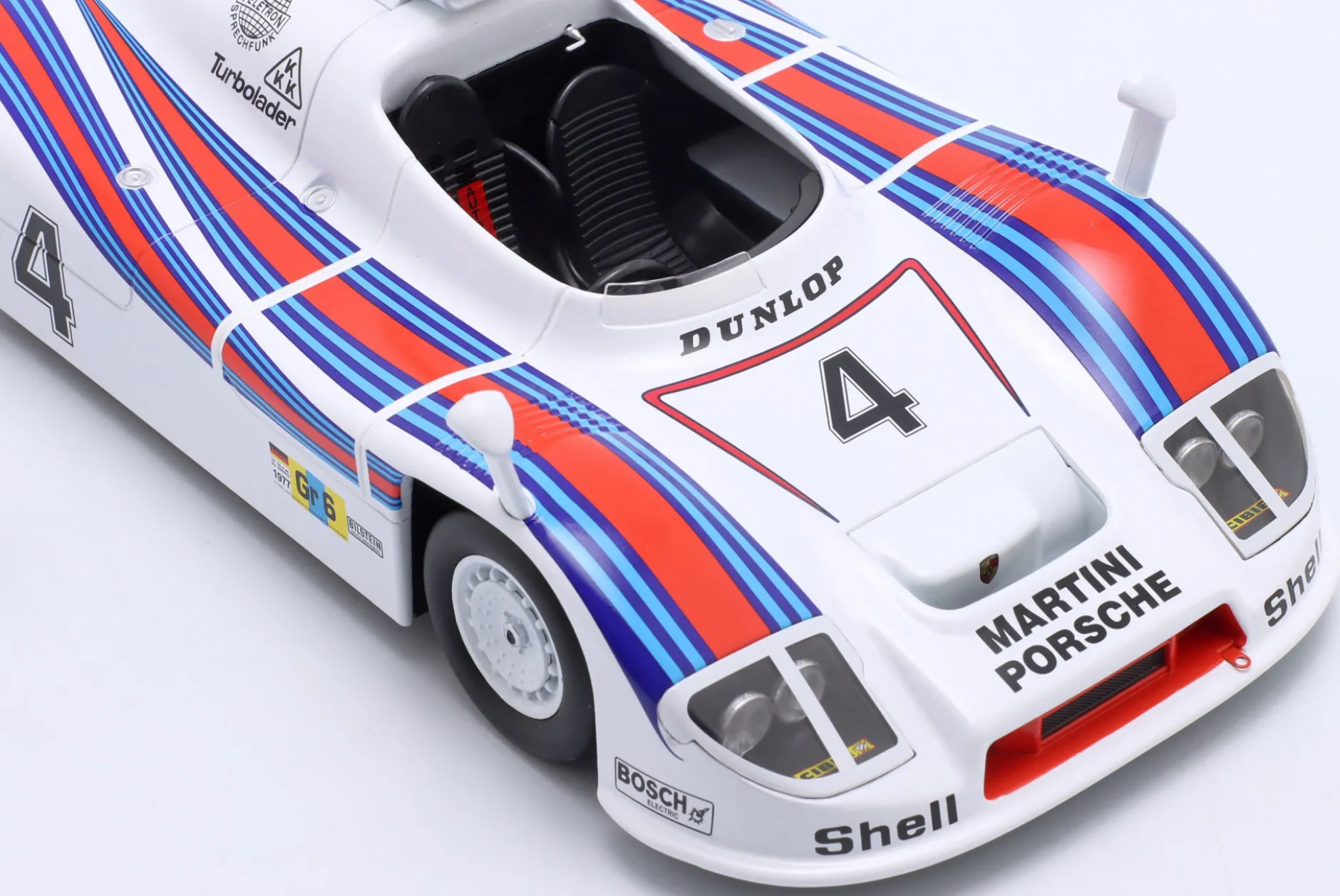 Porsche 936 Martini Racing #4 Sieger 24h LeMans 1977 Ickx, Barth, Haywood 1:18 WERK83