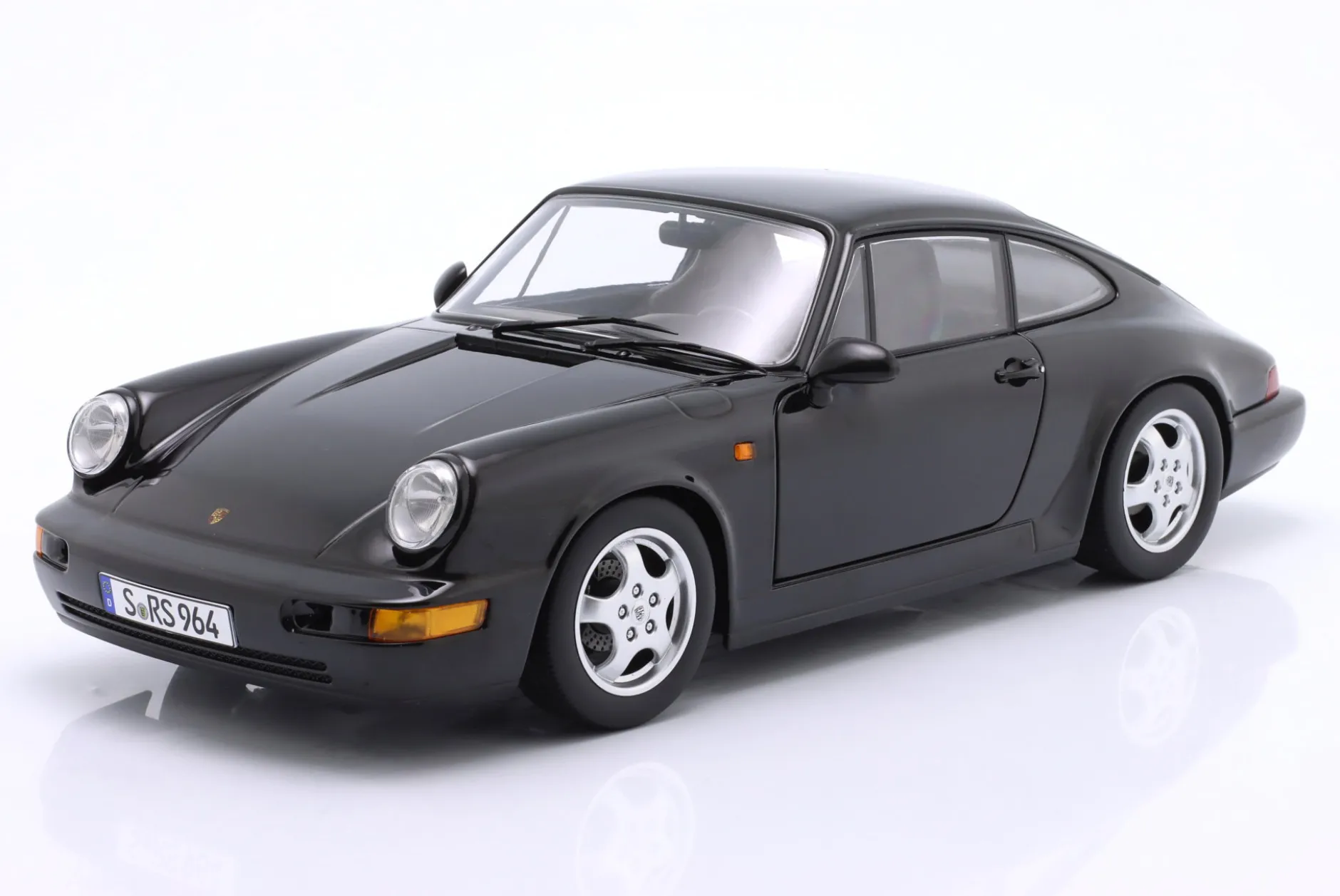 Porsche 911 (964) RS Baujahr 1992 schwarz / Cup Felgen 1:12 KK-Scale
