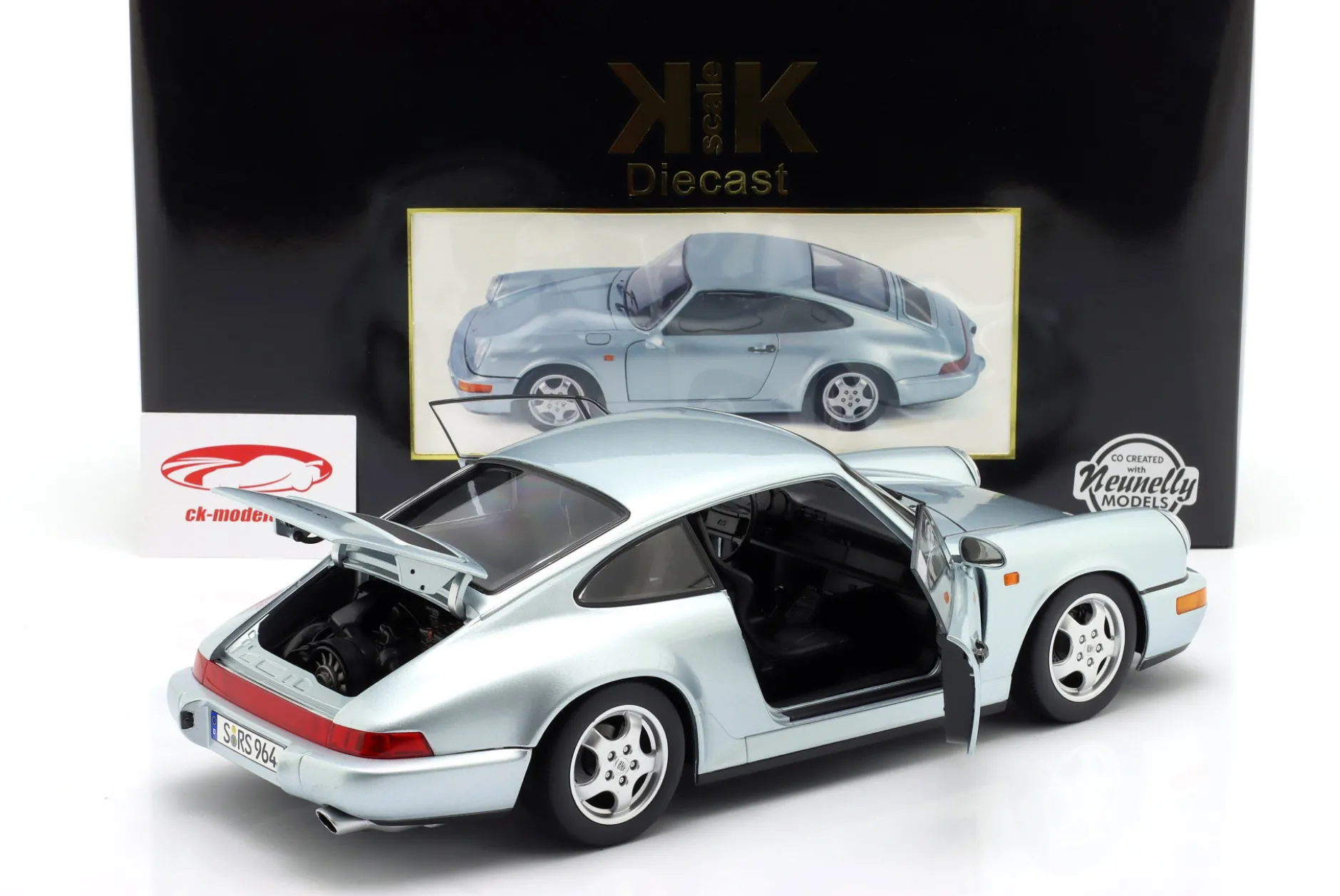 Porsche 911 (964) RS mit Cup Felgen Baujahr 1992 polarsilber 1:12 KK-Scale