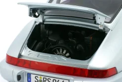 Porsche 911 (964) RS mit Cup Felgen Baujahr 1992 polarsilber 1:12 KK-Scale