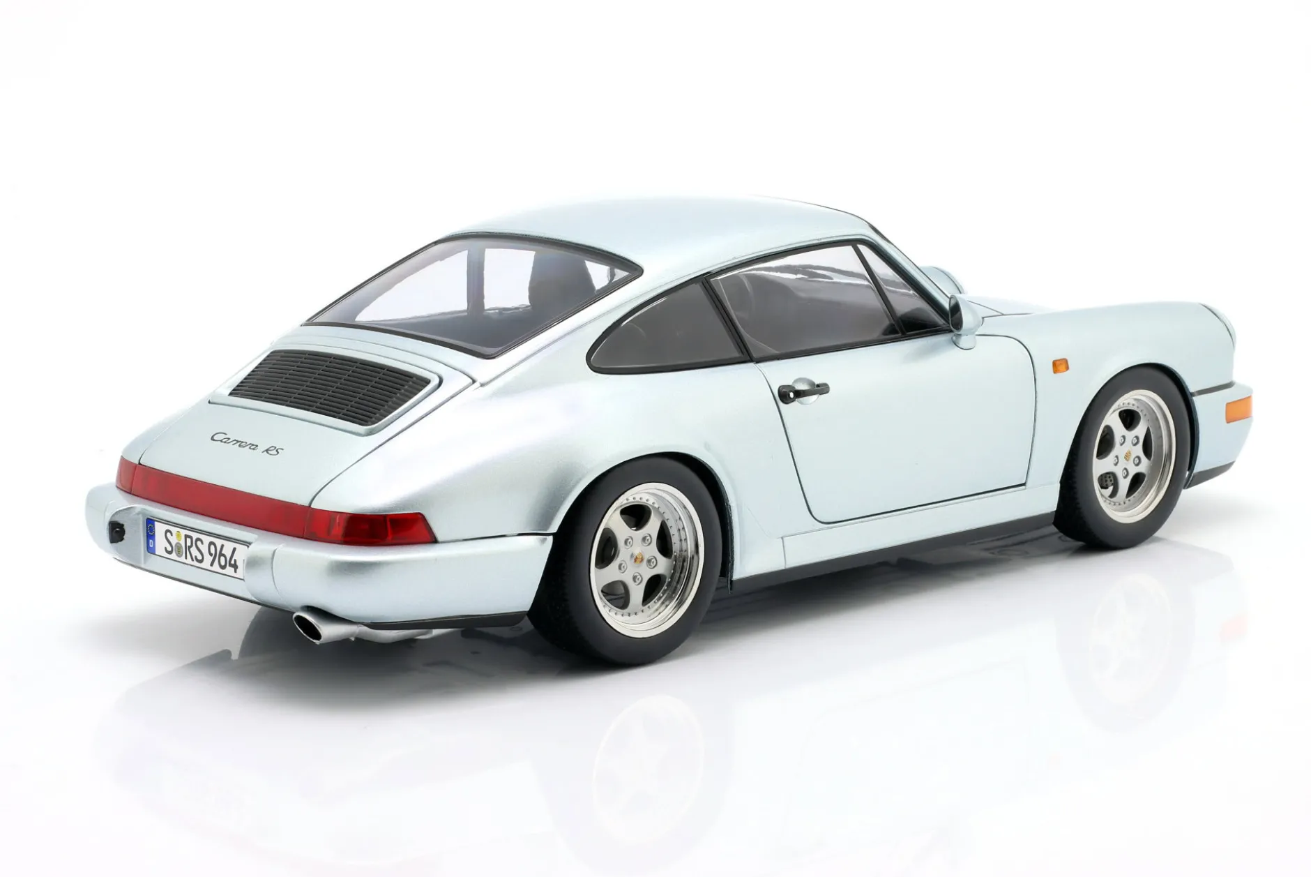 Porsche 911 (964) RS mit Speedline Felgen Baujahr 1992 polarsilber 1:12 KK-Scale
