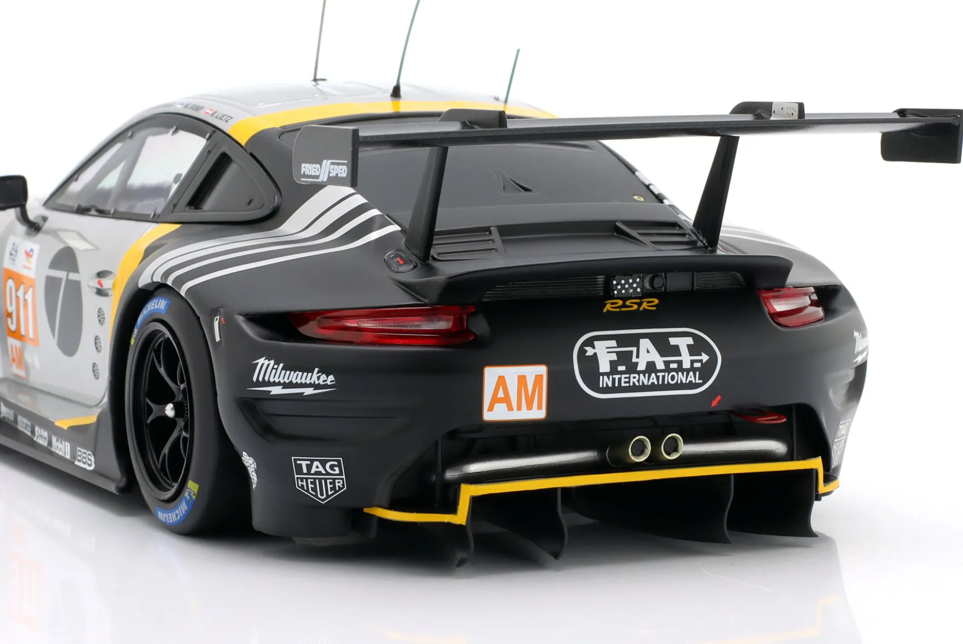 Porsche 911 RSR-19 #911 24h LeMans 2023 Proton Competition 1:18 Ixo