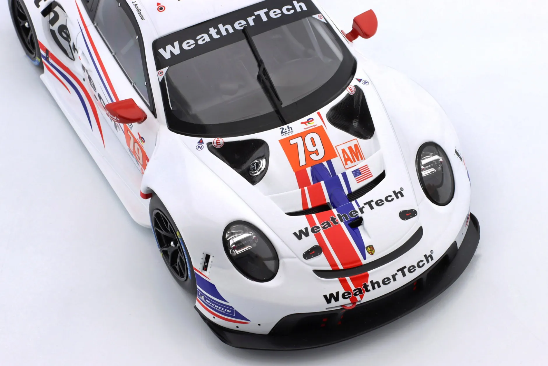 Porsche 911 RSR-19 #79 2nd LMGTE-Am 24h LeMans 2022 WeatherTech Racing 1:18 Ixo