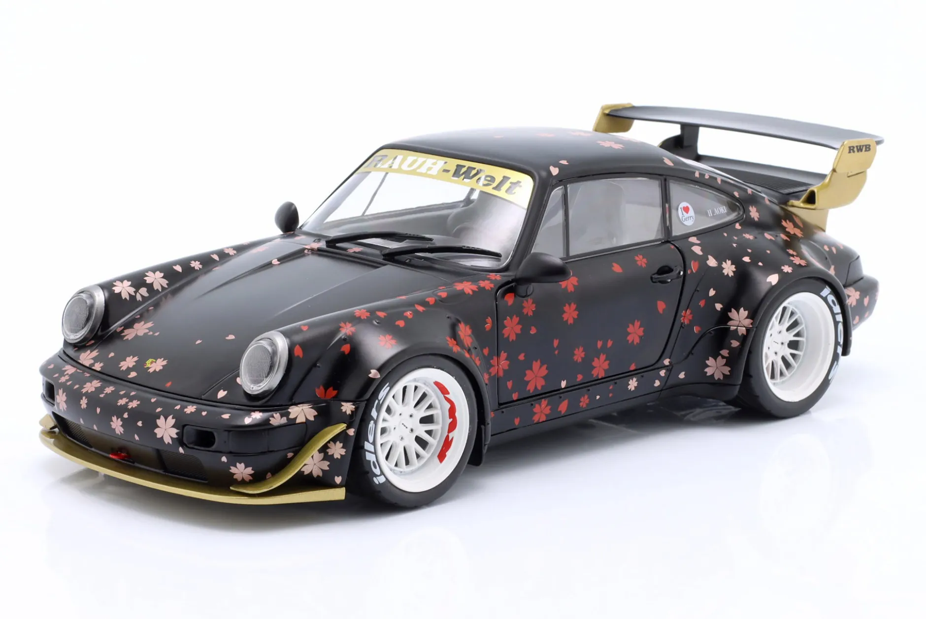 Porsche 911 (964) RWB Rauh-Welt Aoki 2021 schwarz mit Dekor 1:18 Solido