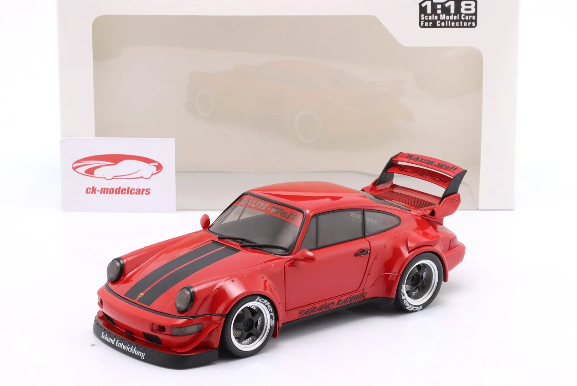 Porsche 911 RWB Rauh-Welt Bodykit Taikano Kaishin 2024 rot / schwarz 1:18 Solido
