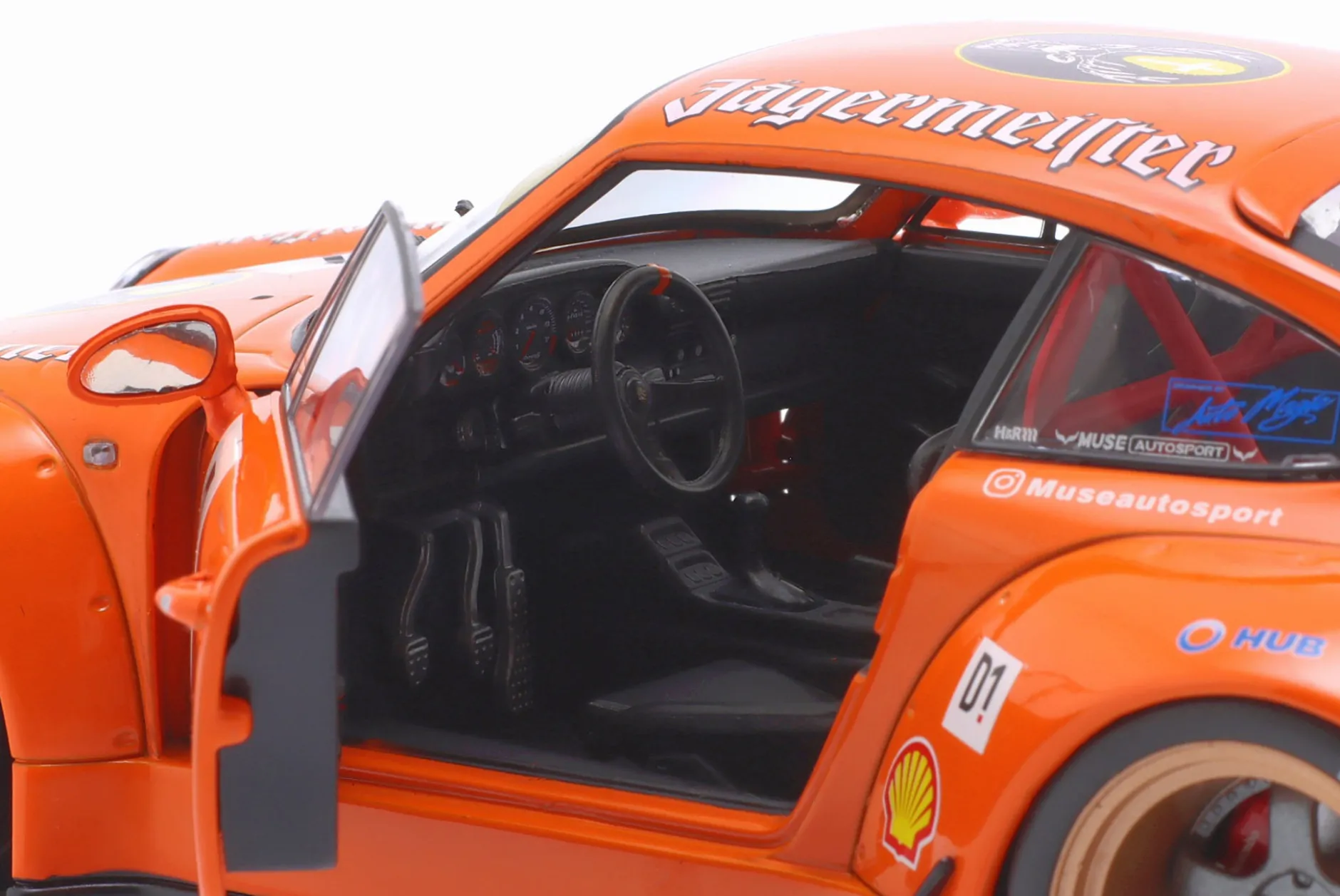 Porsche 911 (993) RWB Rauh-Welt Bodykit Jägermeister #7 2020 orange 1:18 Solido