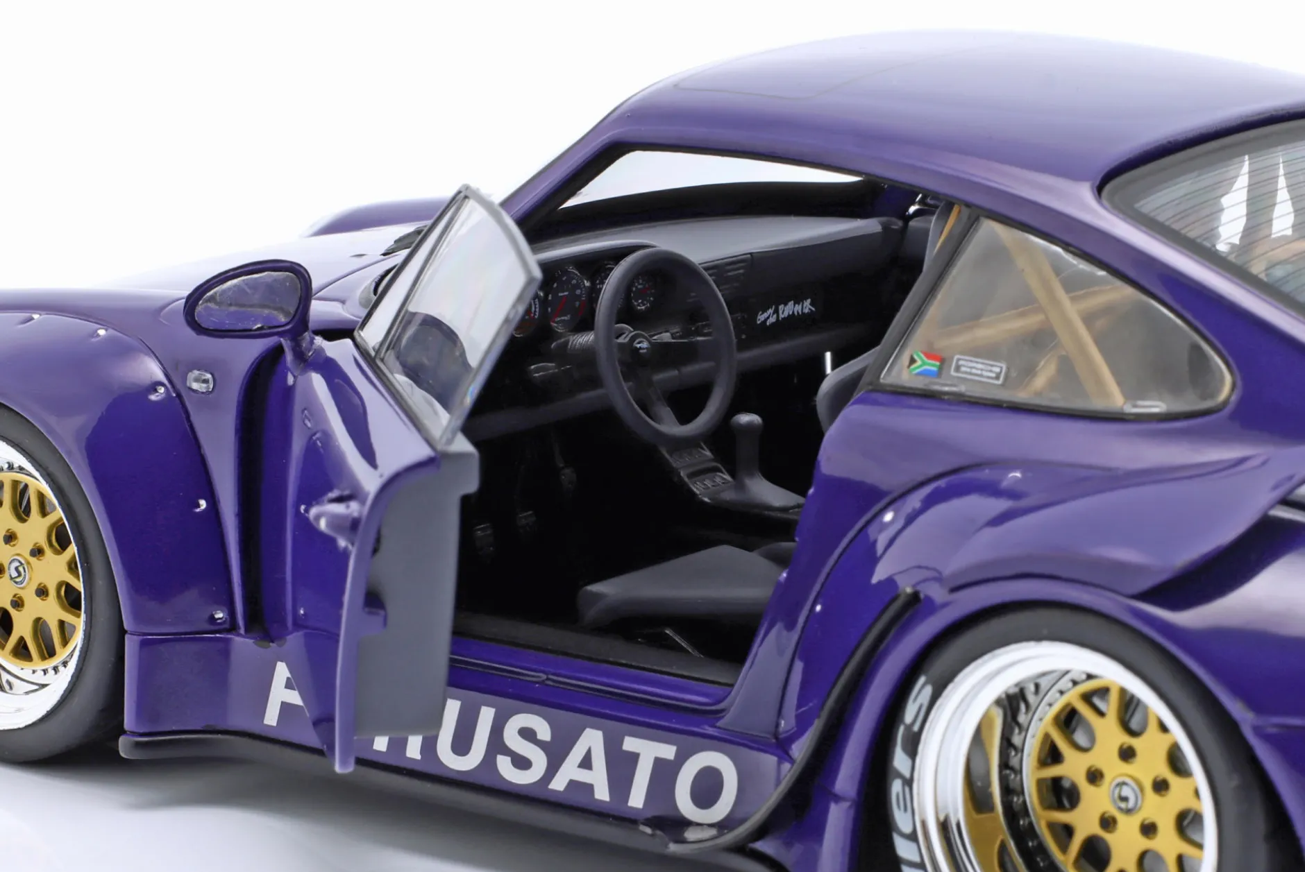 Porsche 911 (993) RWB Rauh-Welt Furusato Sidney Hoffmann Signature Edition mit Figur 1:18 WERK83
