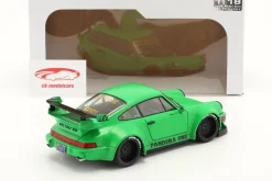 Porsche 911 (964) RWB Rauh-Welt Pandora One Baujahr 2011 grün 1:18 Solido