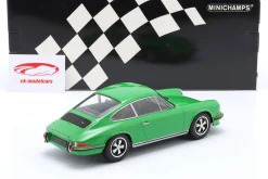 Porsche 911 S Baujahr 1972 grün 1:18 Minichamps