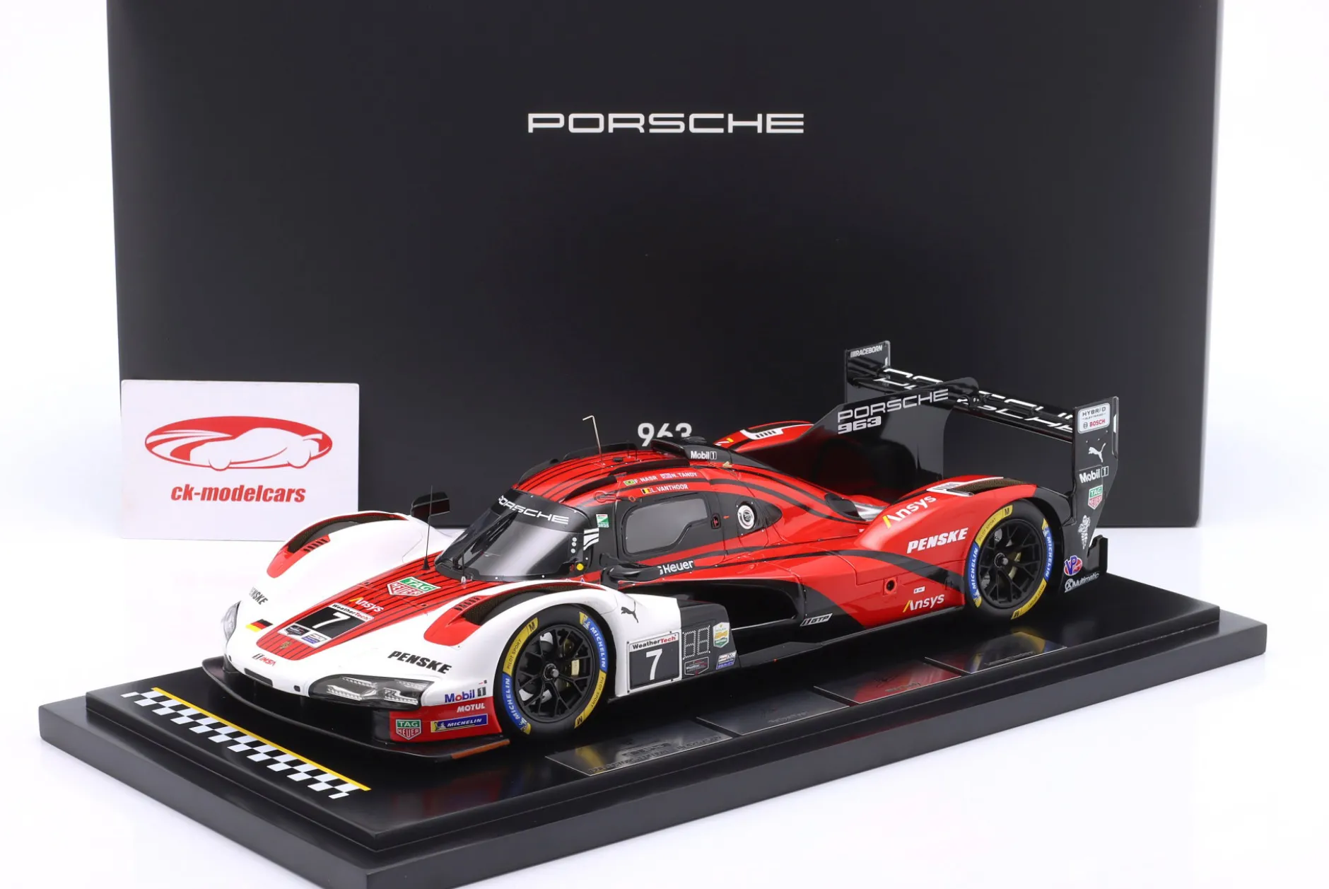 Porsche 963 #7 Sieger 24h Daytona 2025 Porsche Penske Motorsport 1:18 Spark