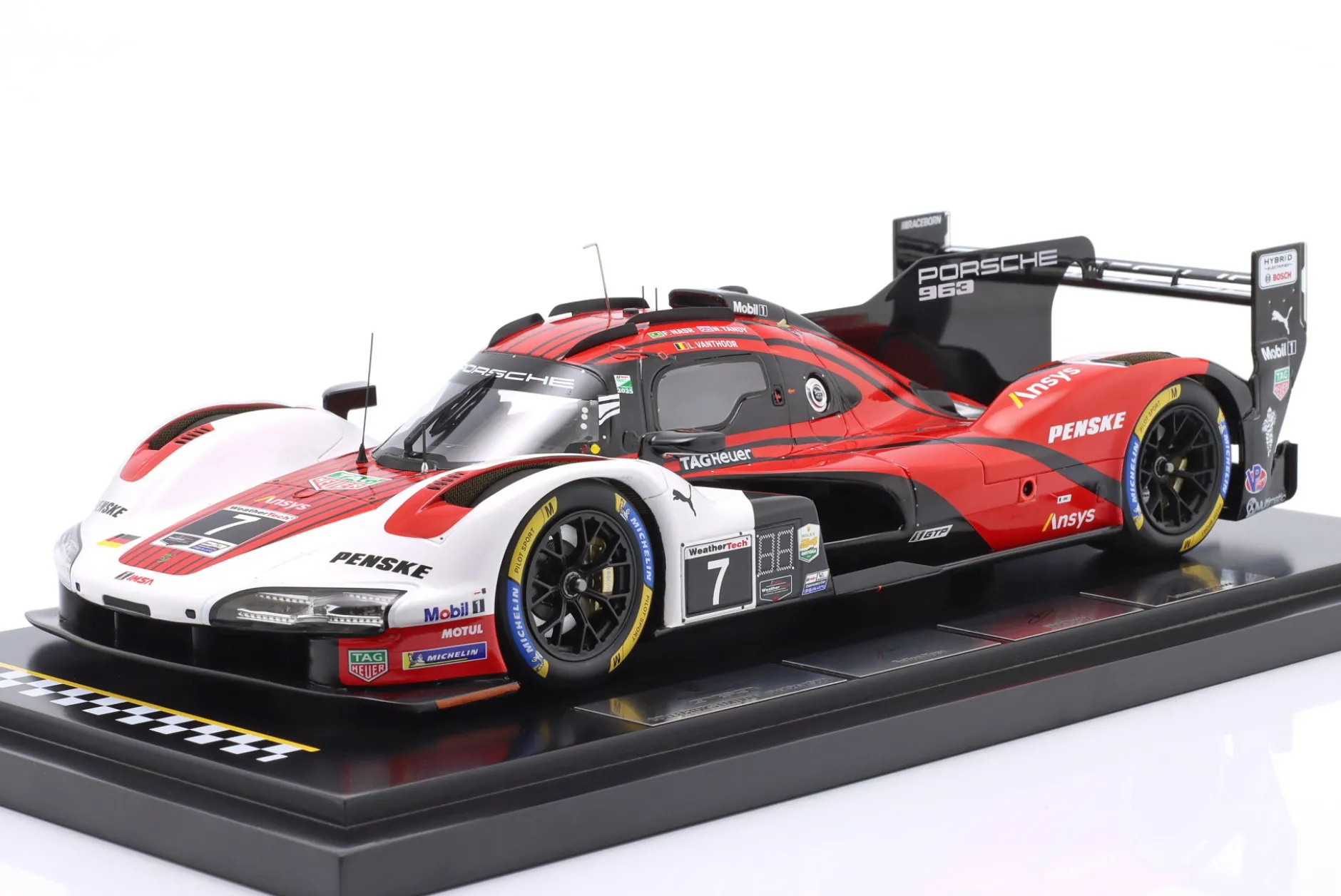 Porsche 963 #7 Sieger 24h Daytona 2025 Porsche Penske Motorsport 1:18 Spark