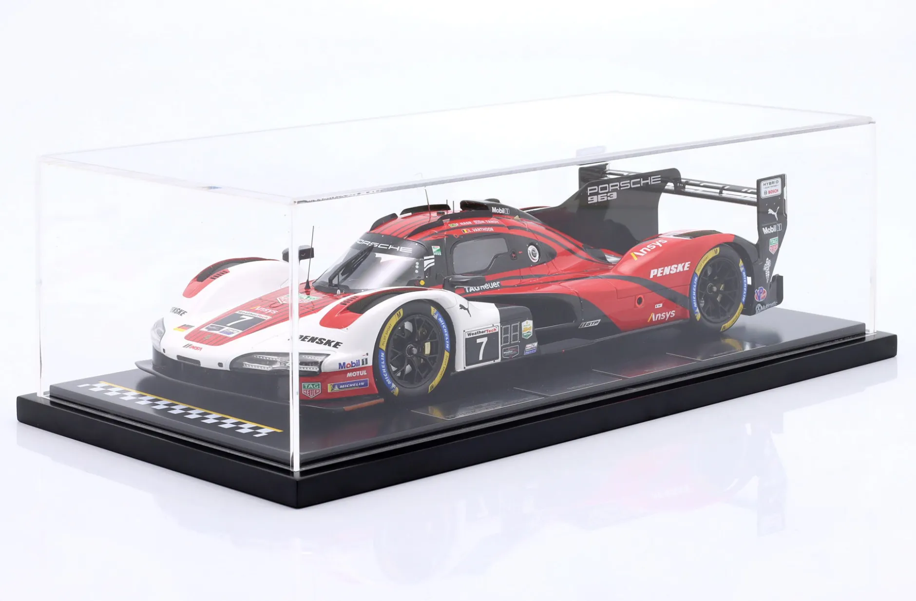 Porsche 963 #7 Sieger 24h Daytona 2025 Porsche Penske Motorsport 1:18 Spark