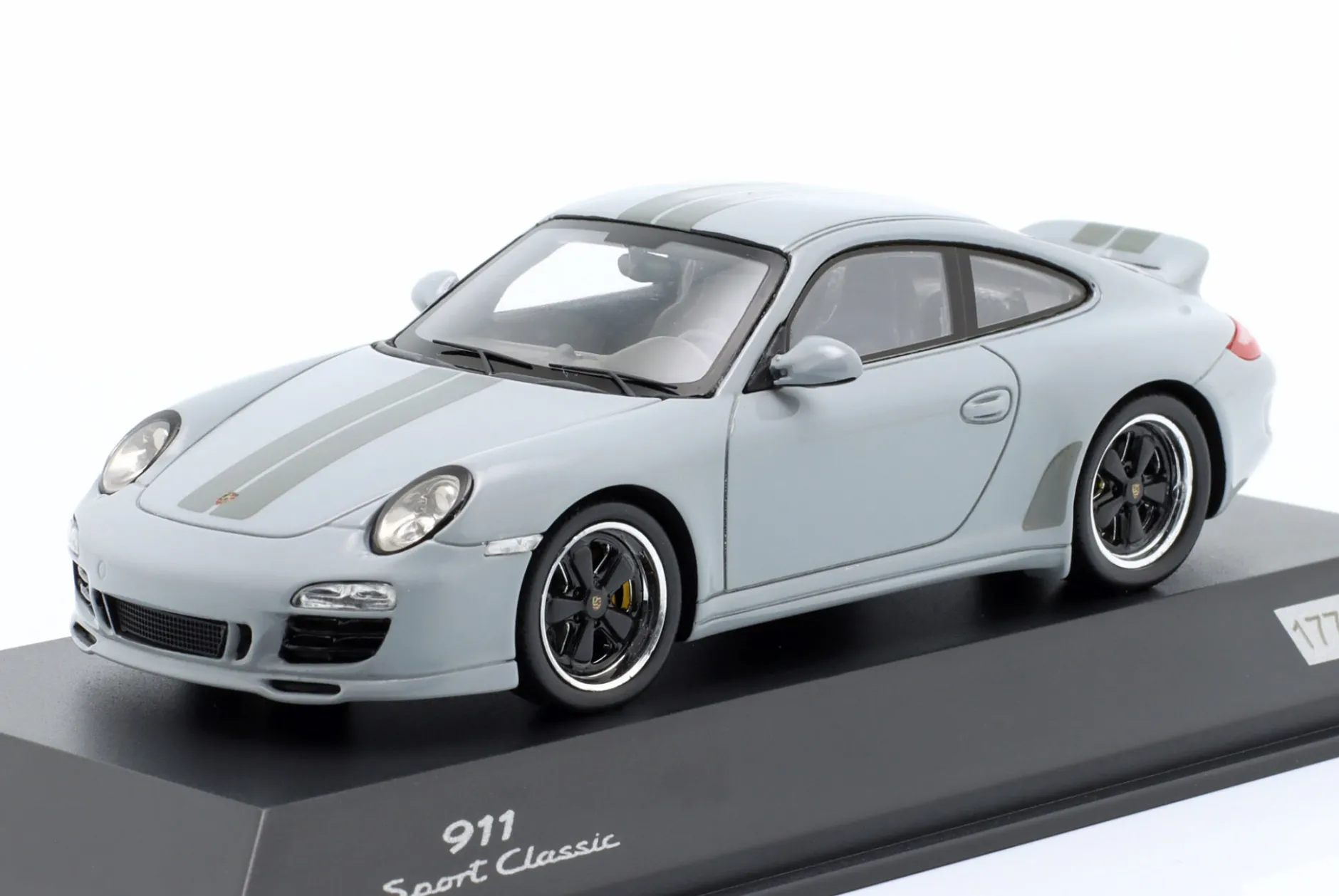 Porsche 911 (997) Sport Classic grau 1:43 Spark