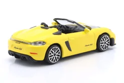 Porsche 718 (982) Spyder RS Baujahr 2024 gelb / schwarz 1:43 Bburago