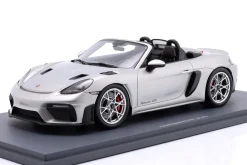 Porsche Spyder RS Baujahr 2023 GT silber 1:18 Schuco