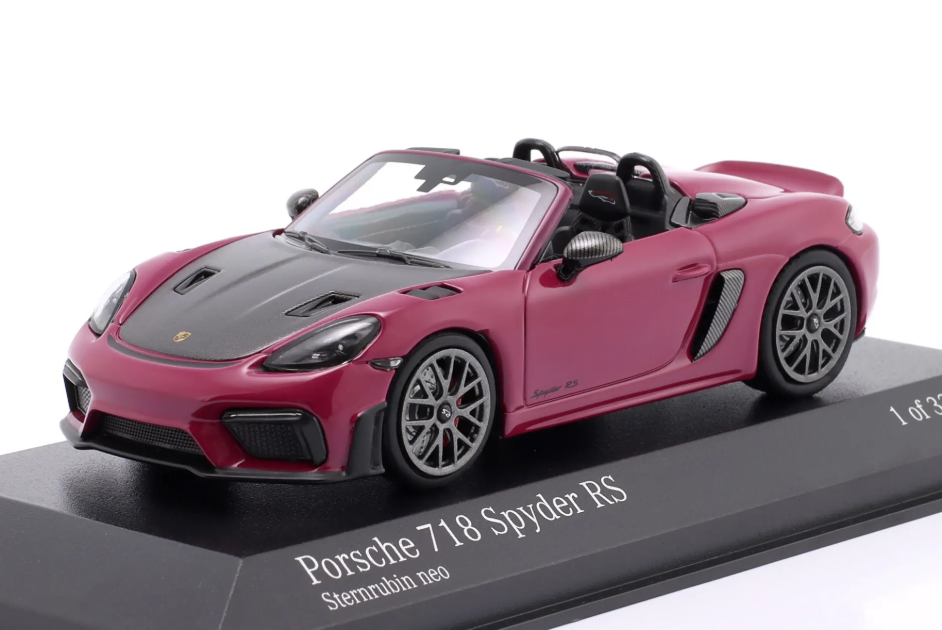 Porsche 718 Spyder RS Weissach-Paket 2023 sternrubin 1:43 Minichamps