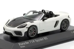 Porsche 718 Spyder RS Weissach-Paket 2023 weiß 1:43 Minichamps