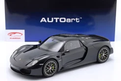 Porsche 918 Spyder Weissach Package 2013 schwarz metallic 1:12 AUTOart