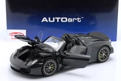 Porsche 918 Spyder Weissach Package 2013 schwarz metallic 1:12 AUTOart