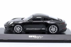 Porsche 911 (992) S/T Baujahr 2023 schwarz 1:43 Spark