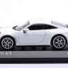 Porsche 911 (992) S/T Baujahr 2023 weiß 1:43 Minichamps