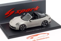 Porsche 911 (992) Targa 4S Baujahr 2021 grau 1:43 Spark