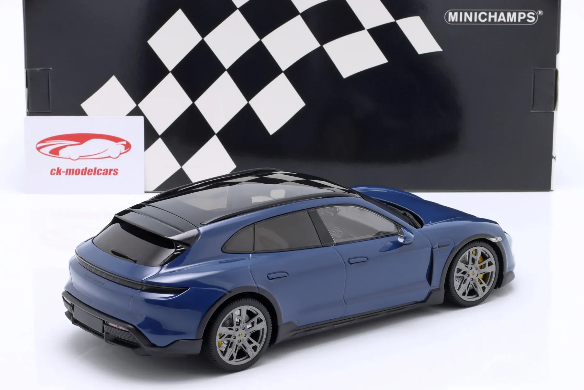 Porsche Taycan Cross Turismo Turbo S 2021 neptunblau 1:18 Minichamps
