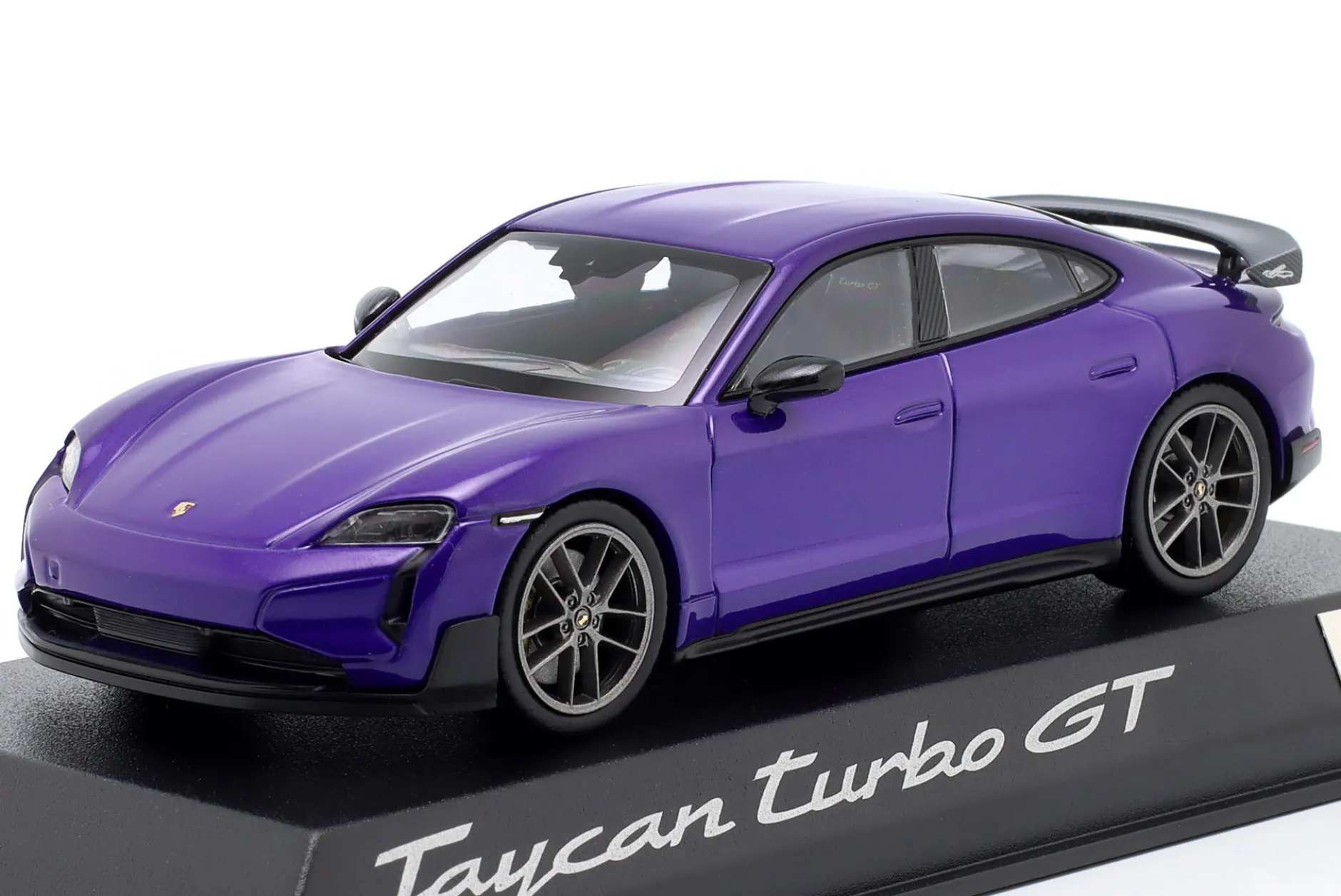 Porsche Taycan Turbo GT (J1 PA) purplesky metallic 1:43 Norev