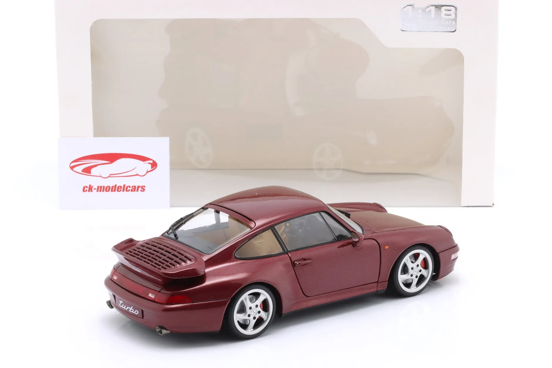 Porsche 911 (993) Turbo Baujahr 1997 Arena rot 1:18 Solido