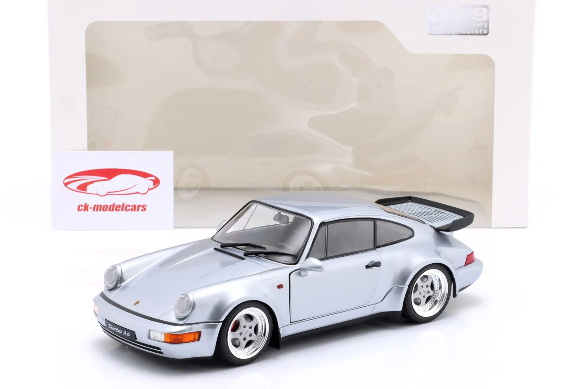 Porsche 911 (964) Turbo 3.6 Baujahr 1990 polarsilber 1:18 Solido
