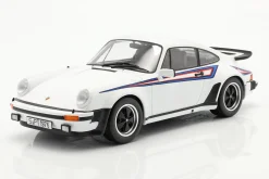 Porsche 911 (930) Turbo 3.0 Baujahr 1976 weiß Martini Design 1:18 KK-Scale