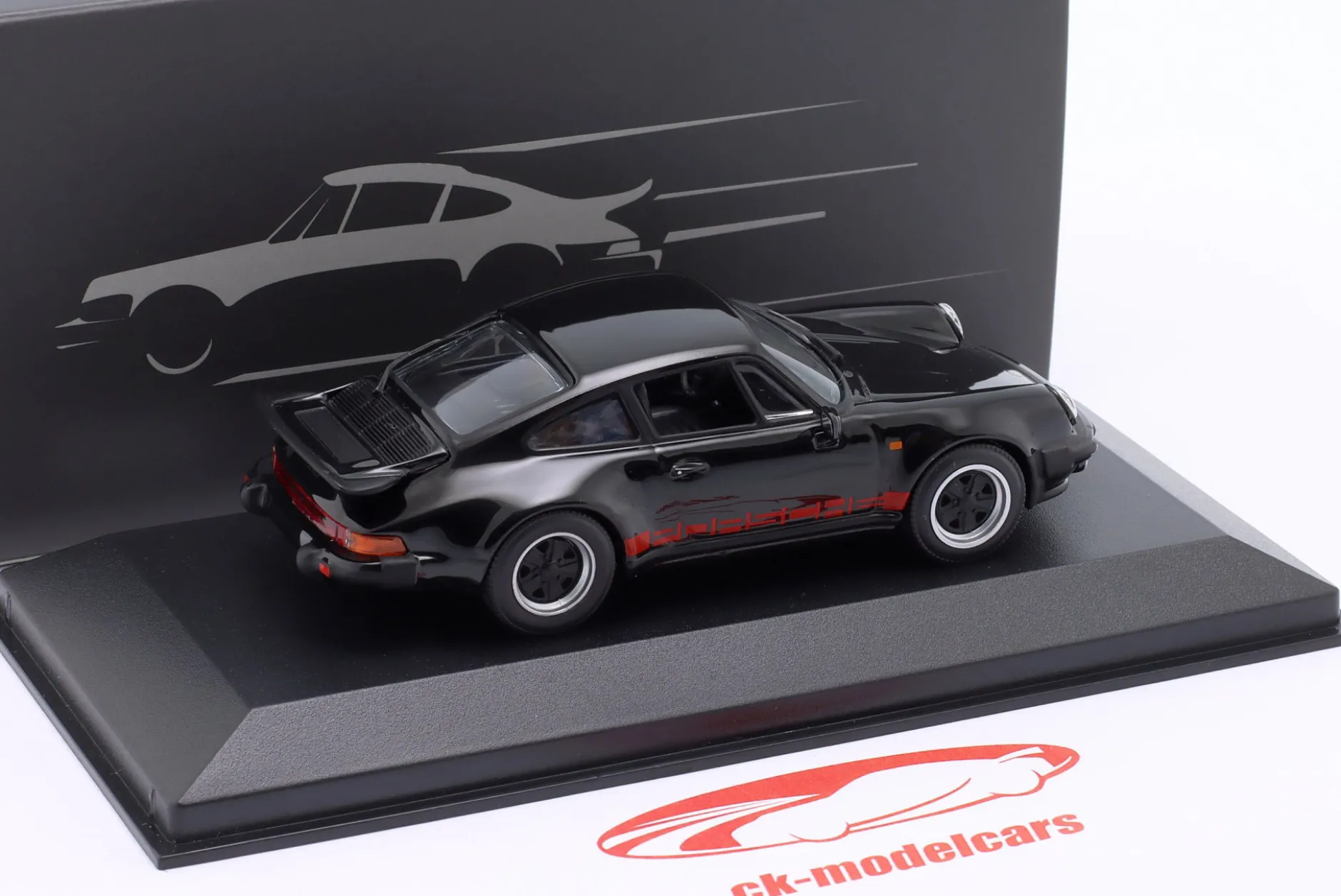 Porsche 911 (930) Turbo 50 Jahre Porsche Design schwarz 1:43 Minichamps